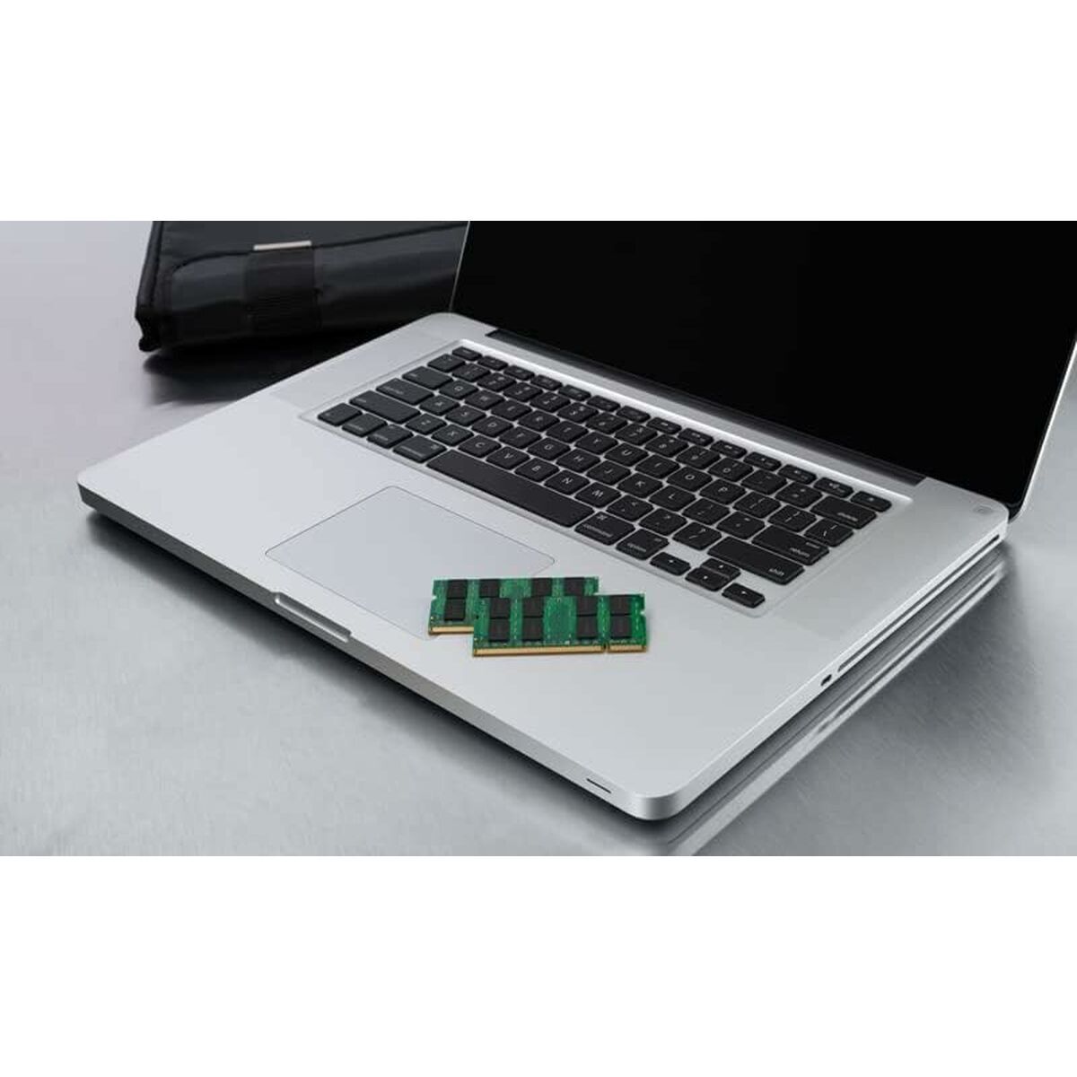 RAM Memory Kingston KVR56S46BS6-8 8 GB 5600 MHz DDR5